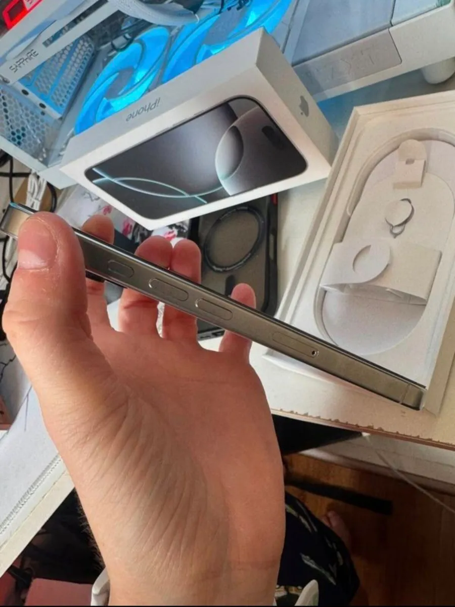 Iphone 16 Pro Titanium white 128gb - Image 4