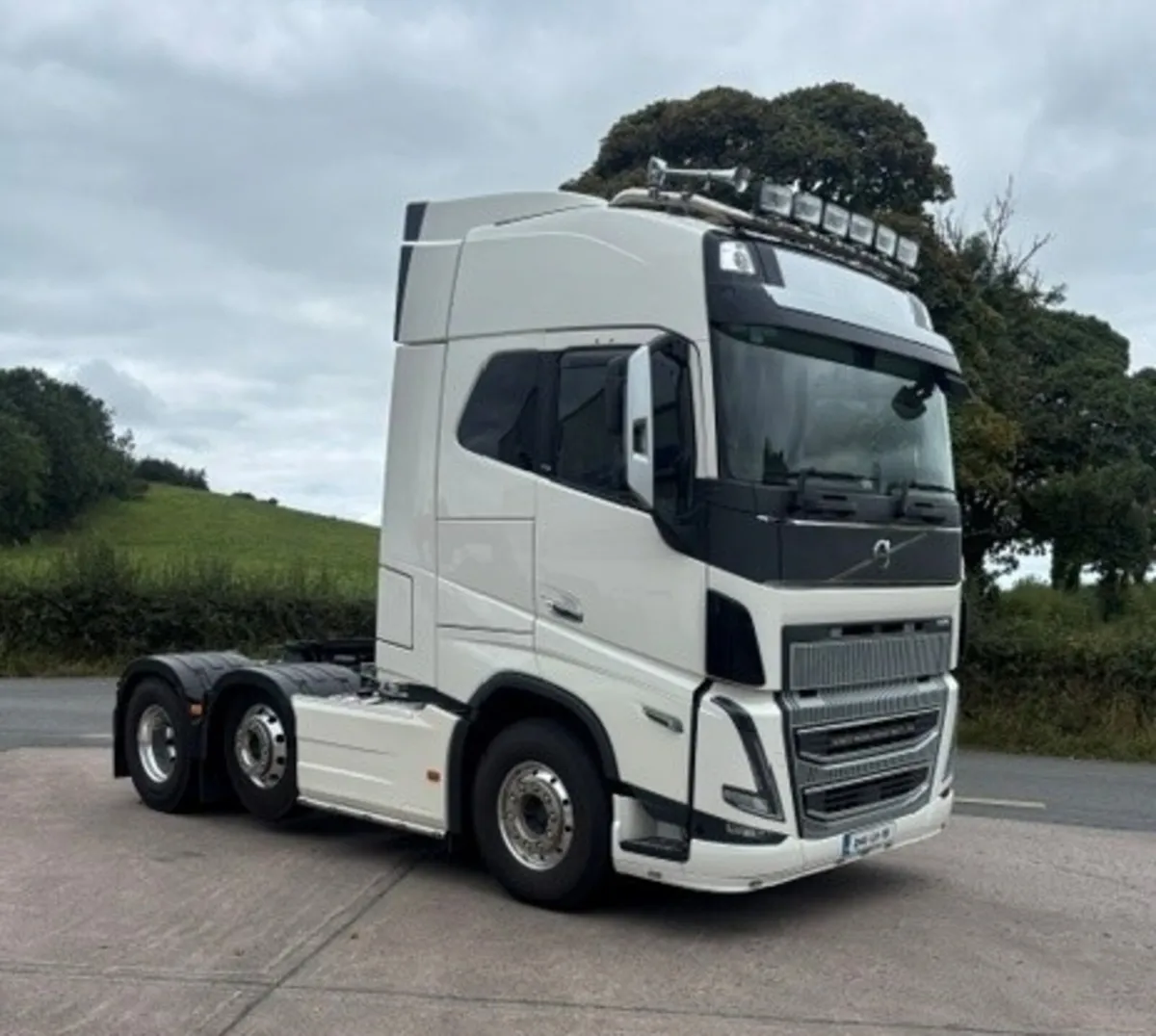 2024 Volvo FH16 650 6x2 Tractor Unit - Image 1