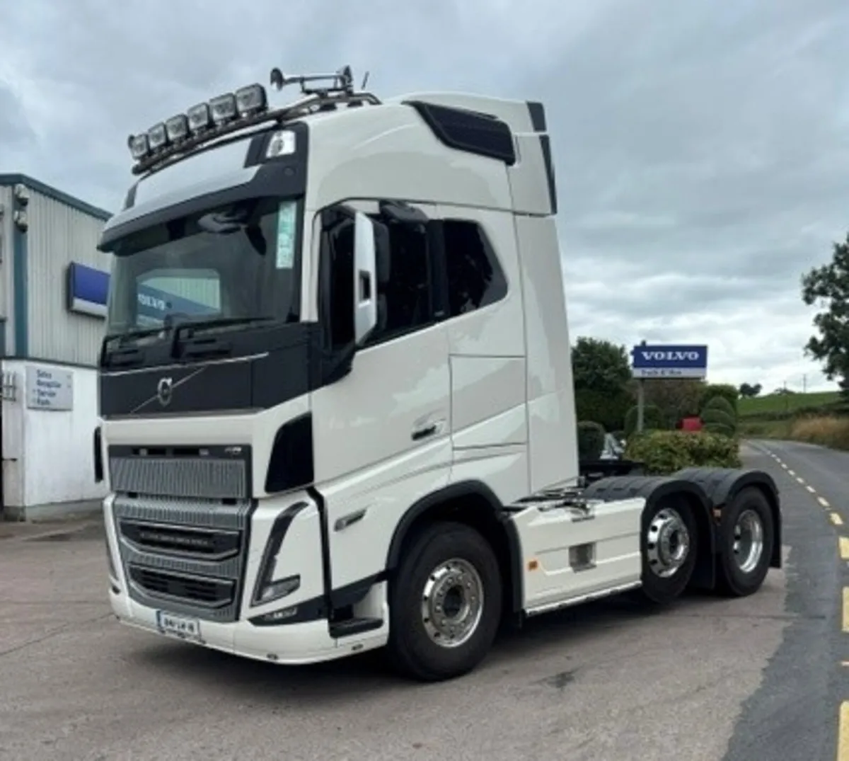 2024 Volvo FH16 650 6x2 Tractor Unit - Image 2