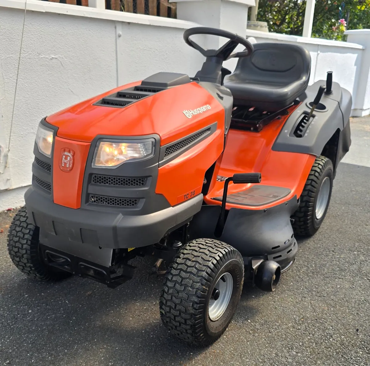 Husqvarna as new - Image 2