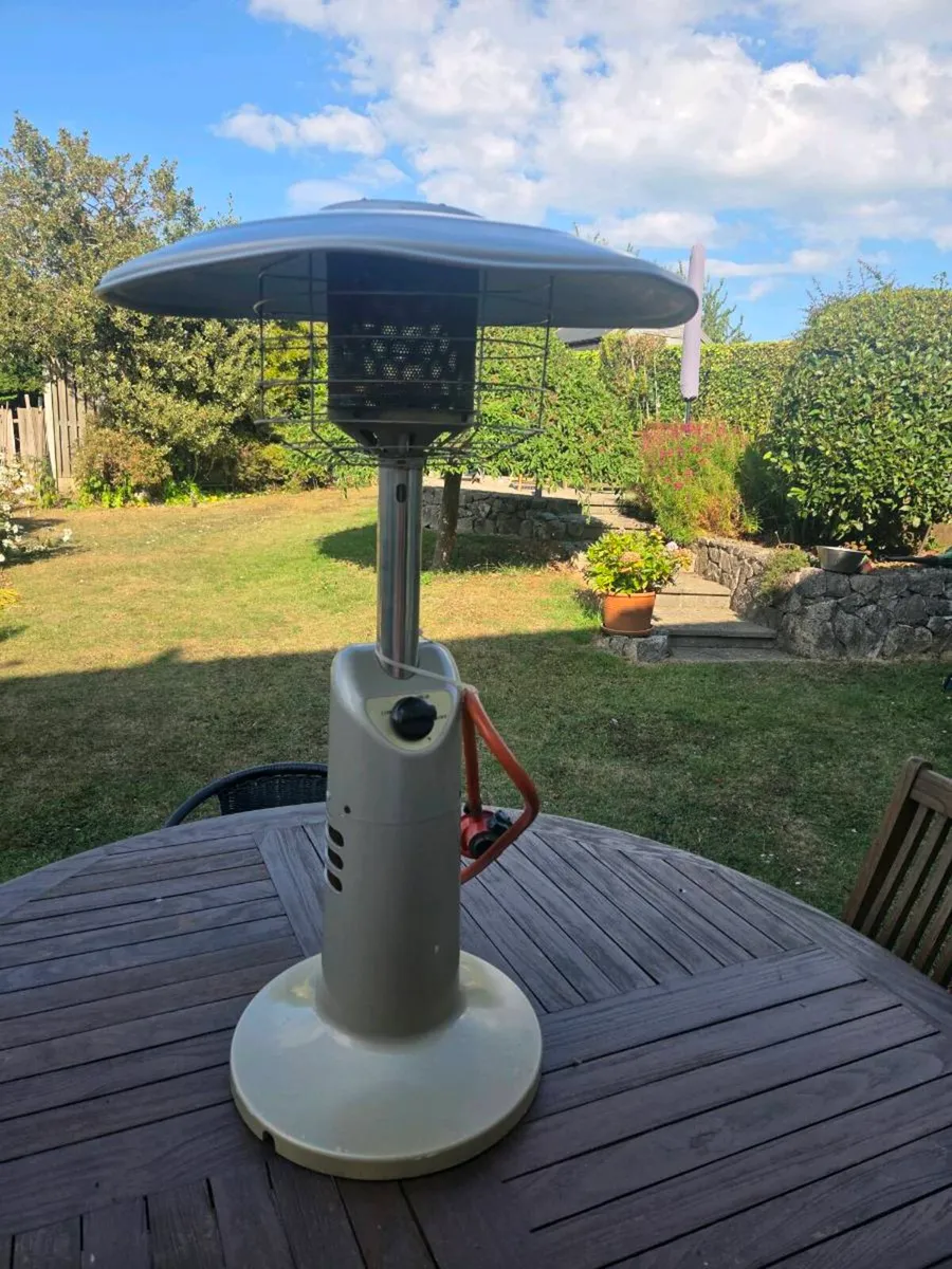 Outdoor tabletop gas heater - Image 3
