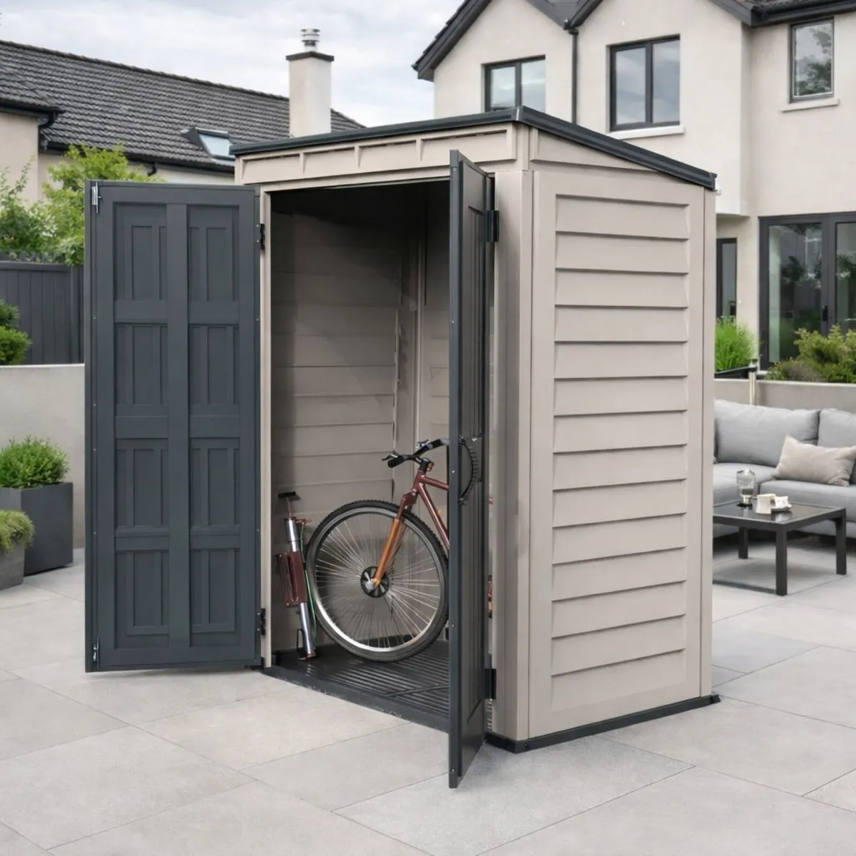 🏡 5x3 YARDMATE VINYL PENT GARDEN SHED - Image 1