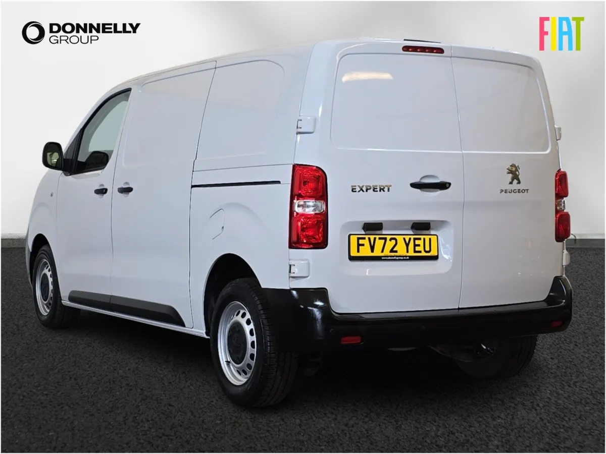 Peugeot Expert Standard Diesel Professional Premiu - Image 2