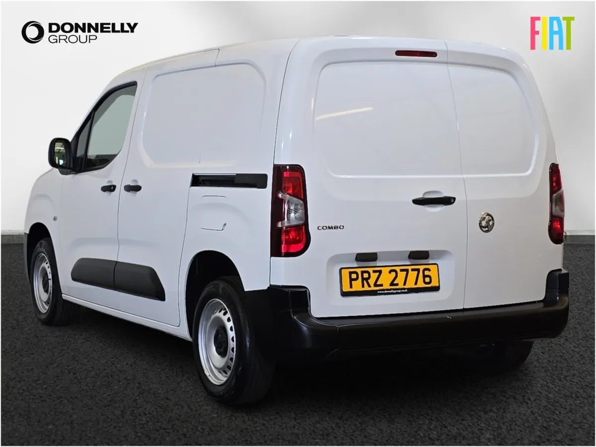 Vauxhall Combo Cargo L1 Diesel Edition - Image 2