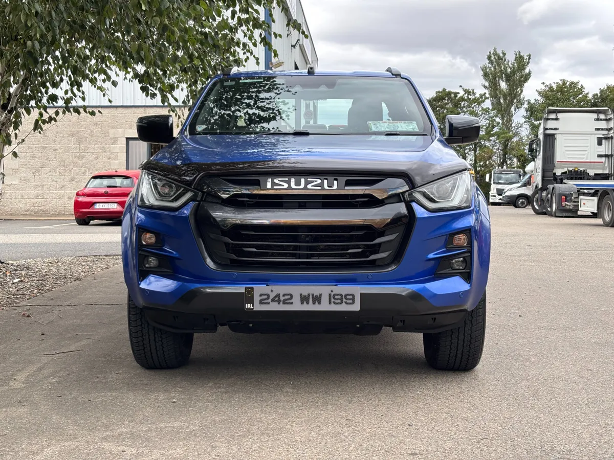 Isuzu D-Max LSE 2024 - Image 2