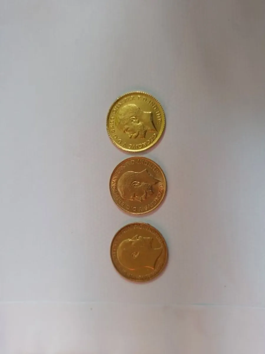 3x Gold half sovereigns - Image 3