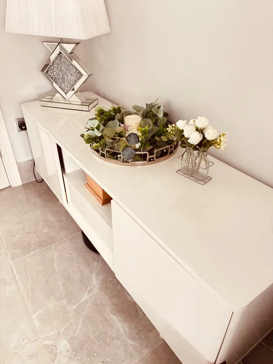 IKEA white pvc tv stand - Image 2