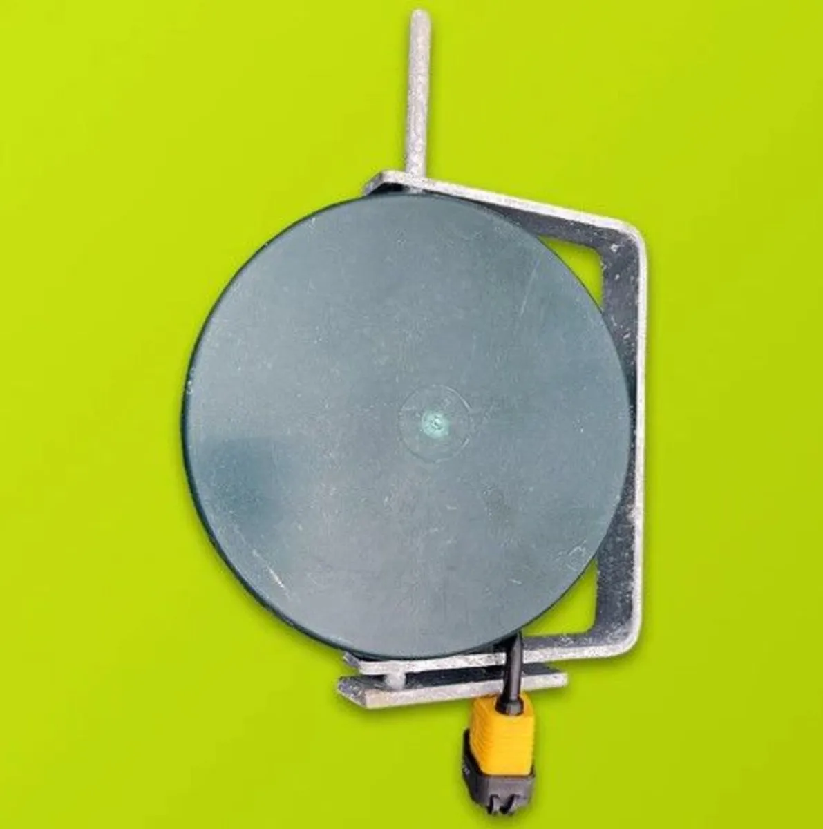 OIL TANK LOCK WITH PADLOCK