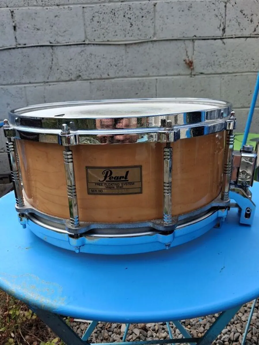 Pearl Freefloating Snare - Image 1