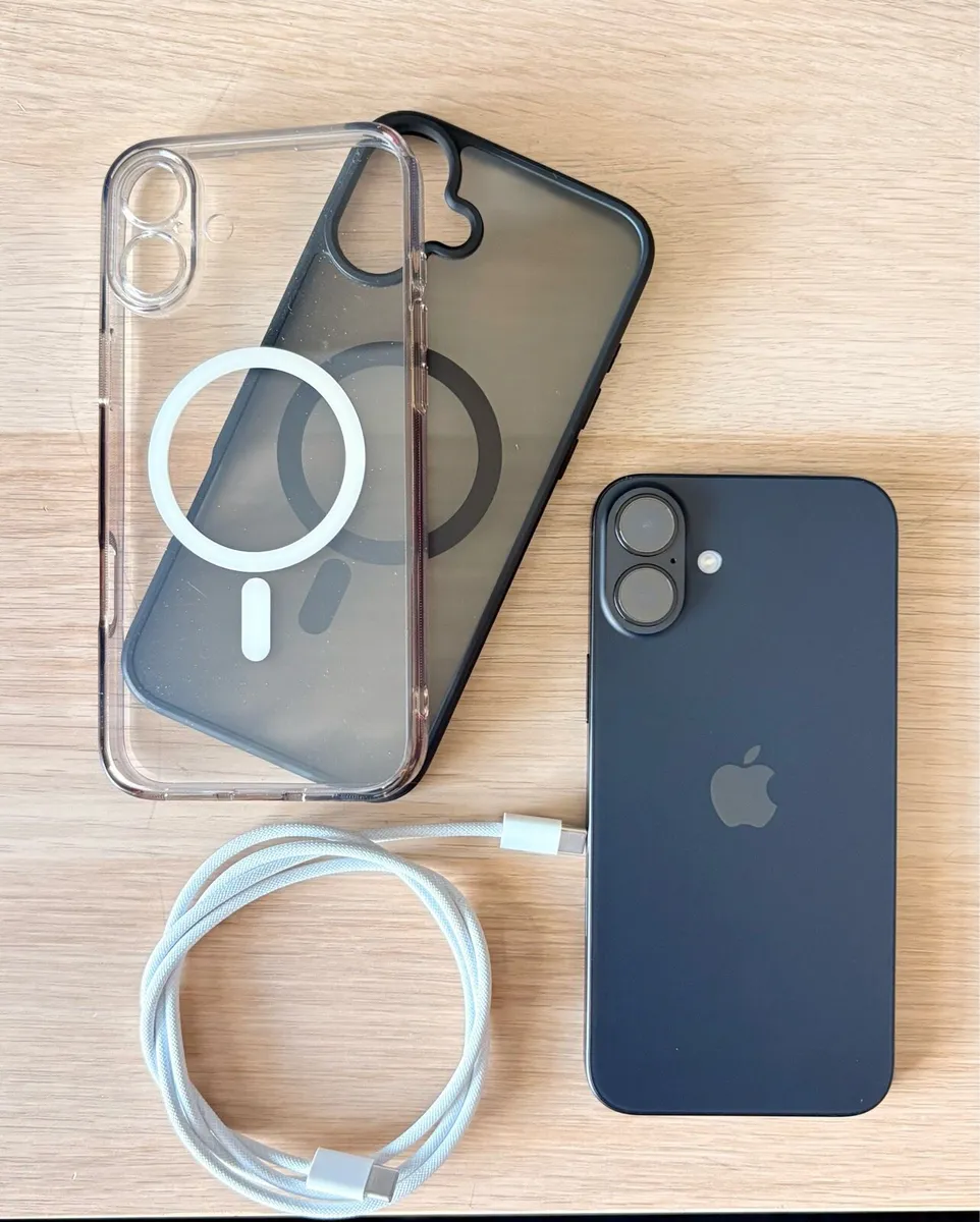Apple iPhone 16 Plus (128GB) Black - Image 1