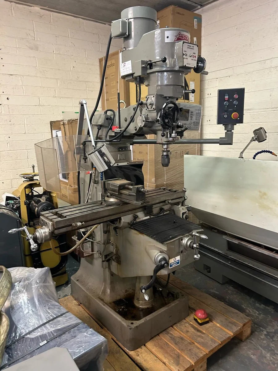 Milling Machine - Image 3