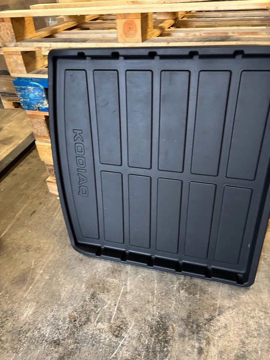 Skoda  Boot Liner - Image 1