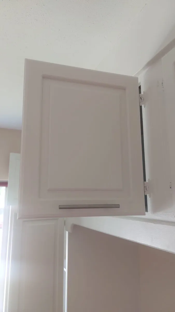 8 White Cupboard Doors – 440x540mm