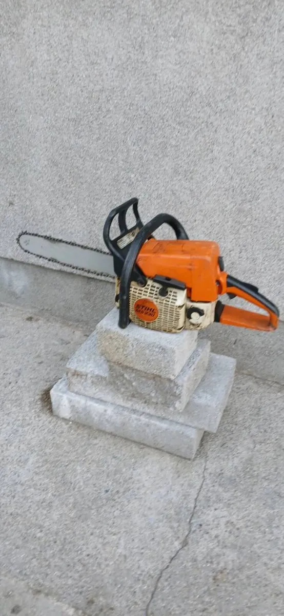 Stihl chainsaw MS 230 - Image 2
