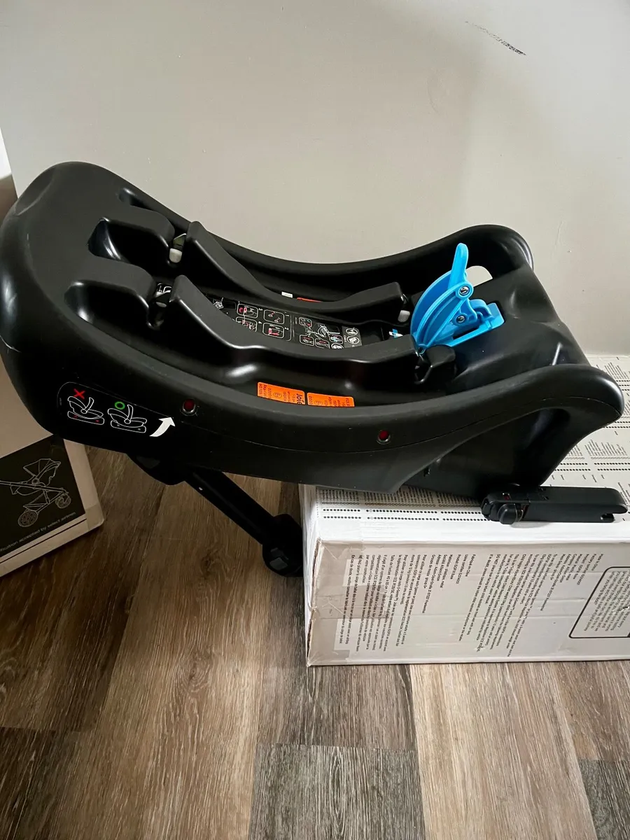 Joie Gemm baby car seat +iBase - Image 3