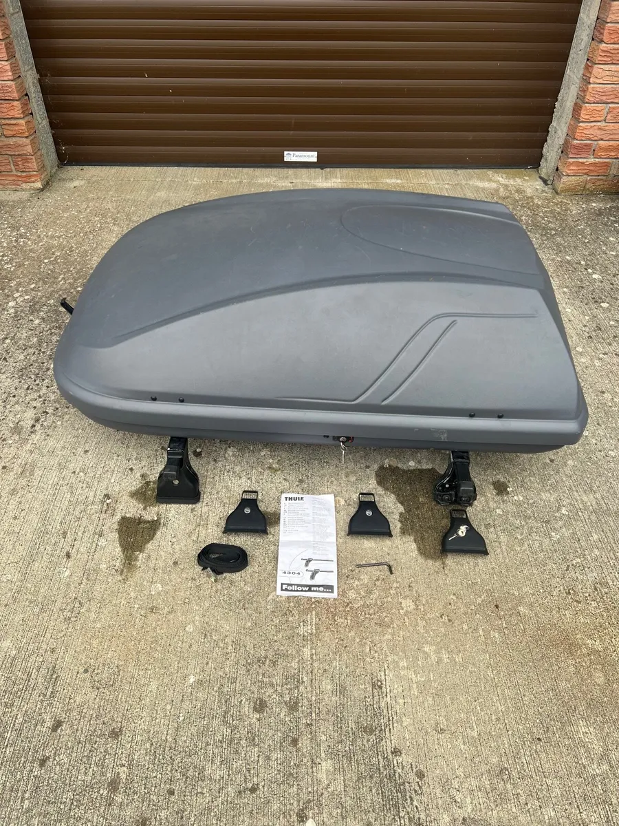 THULE car top box - Image 2