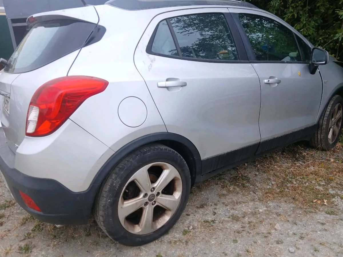 CARS FOR PARTS OR REPAIRS - Image 2