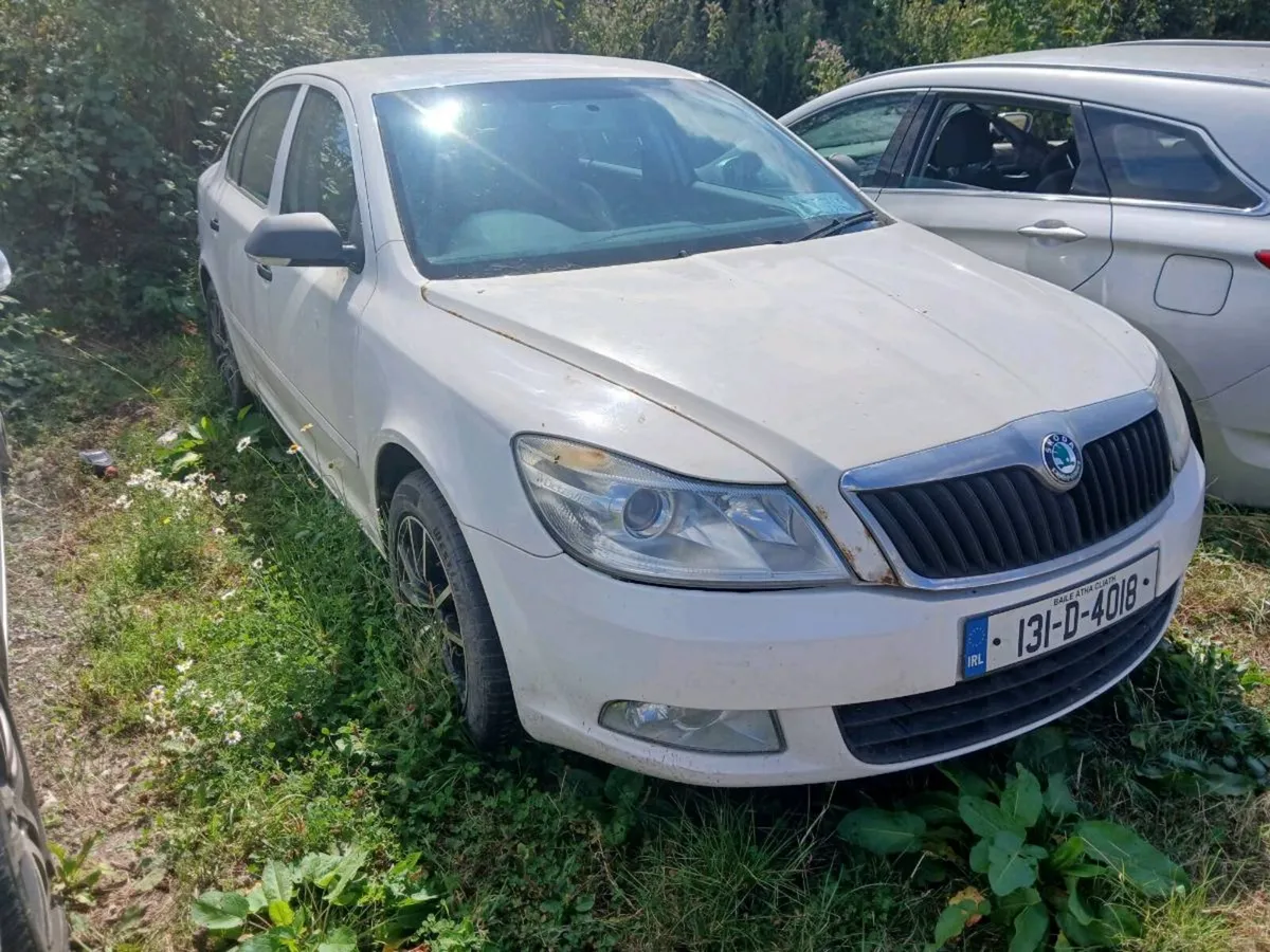 CARS FOR REPAIRS OR BREAKING PARTS - Image 4