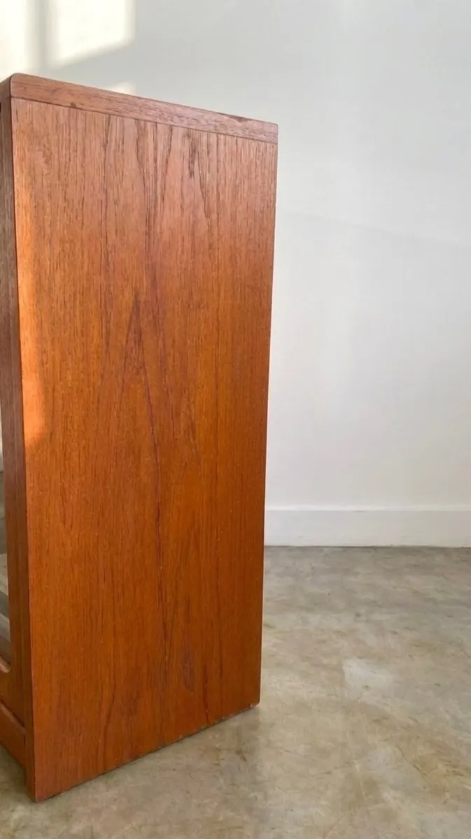 Vintage G Plan Teak Mid Century Display Cabinet - Image 3