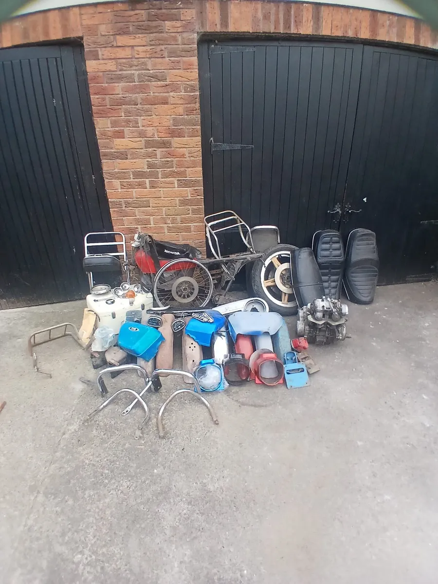 Honda 175 , 200 ,goldwing parts - Image 1