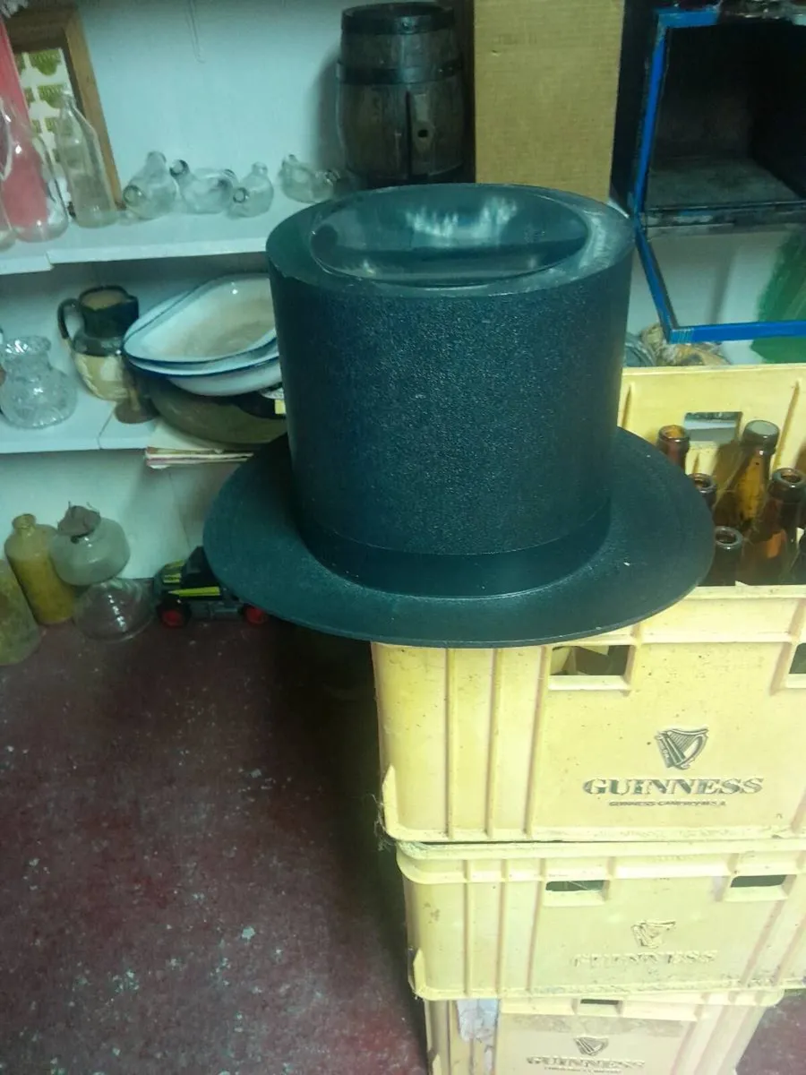 Vintage  champagne  bucket - Image 2