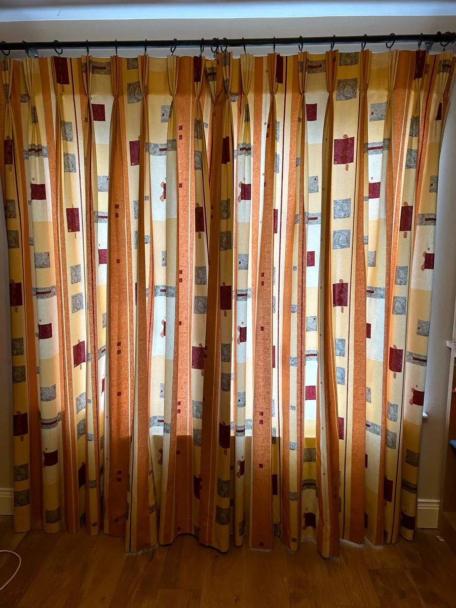 Curtains - Image 1
