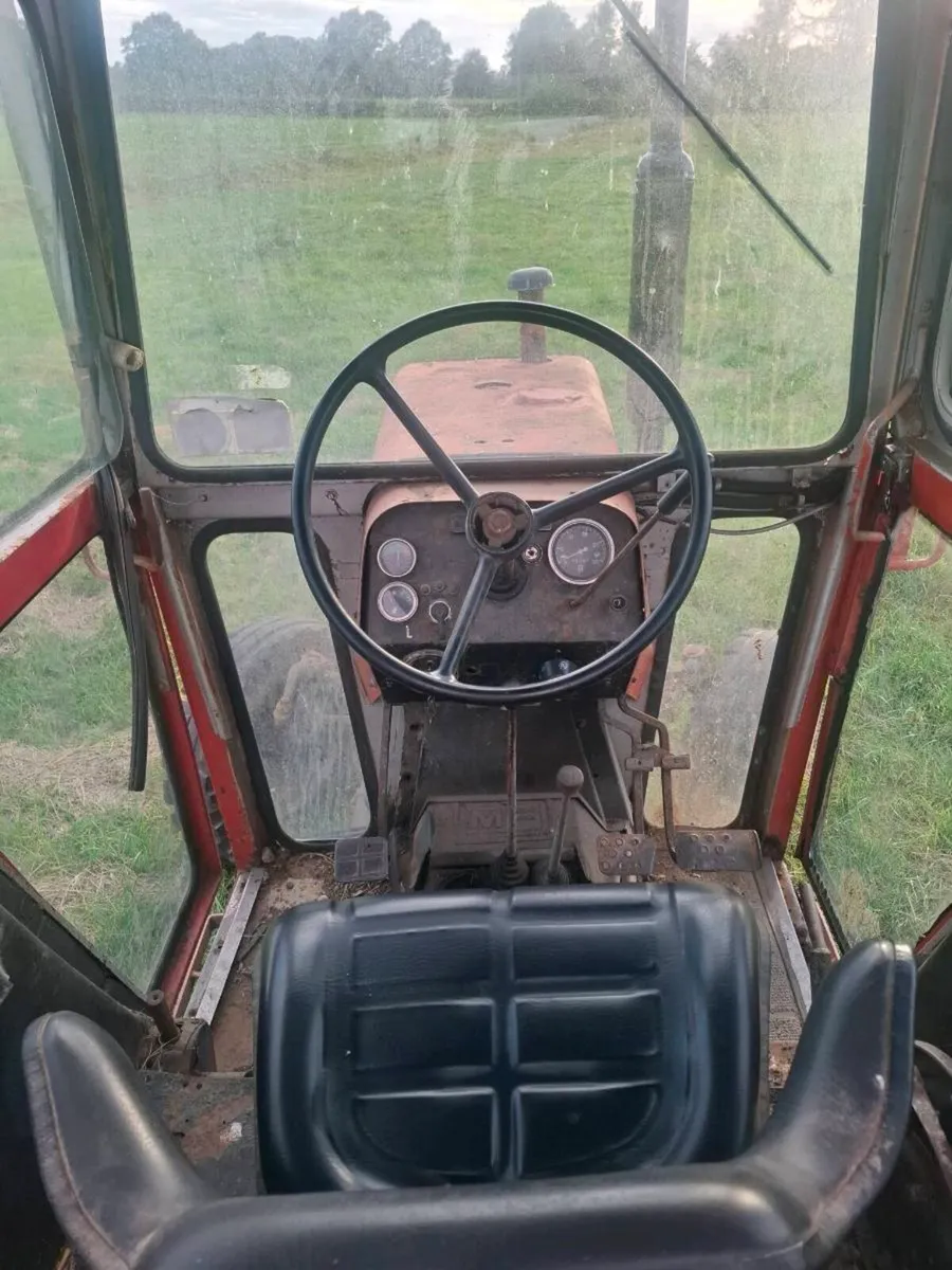 Massey Ferguson 565 - Image 2