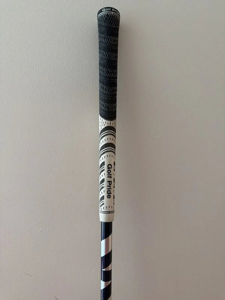 Fujikura ventus TR blue 8x - Image 4