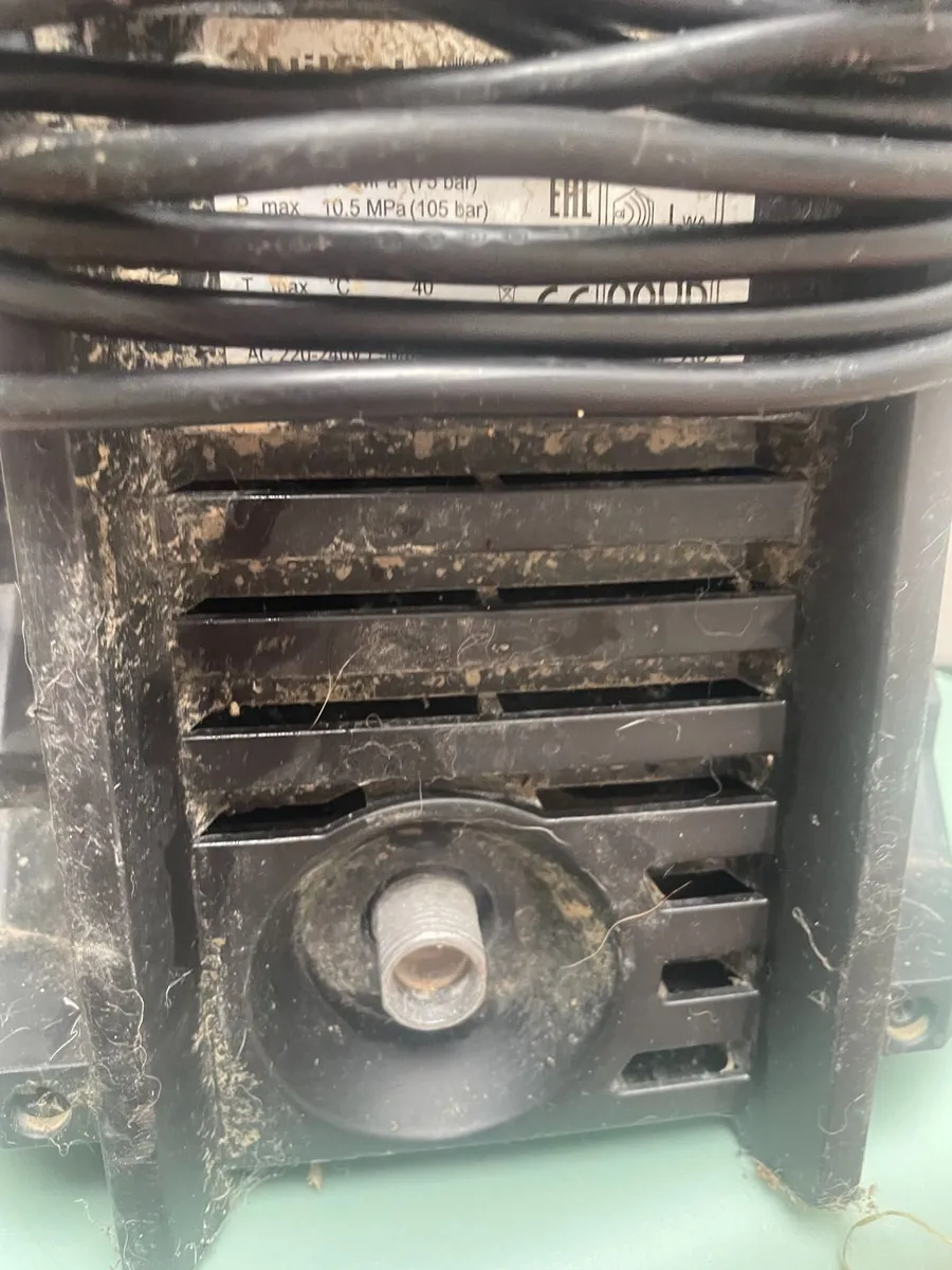 Pressure washer no hose or gun - Image 4