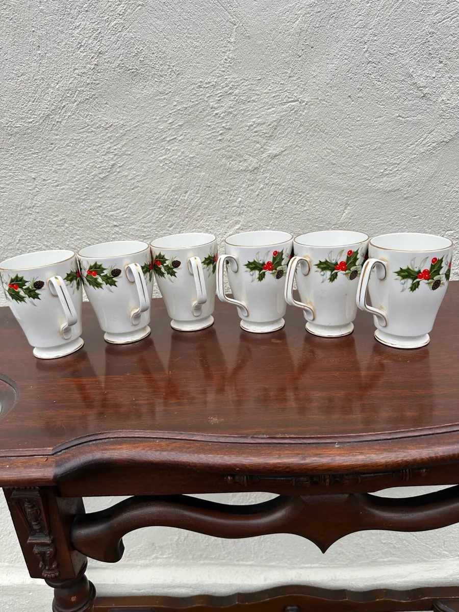 Antique Christmas mugs - Image 1