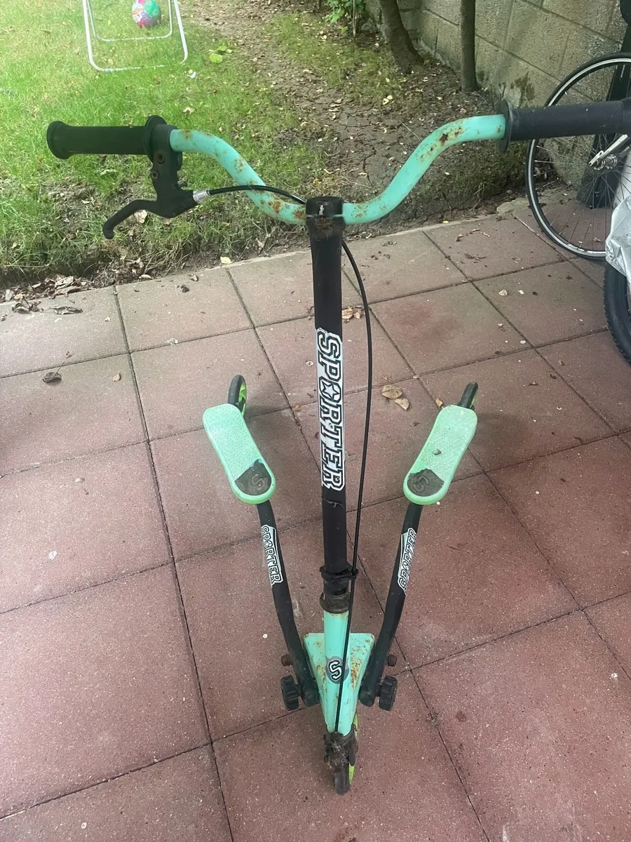 Sporter  3-wheel swing scooter - Image 1