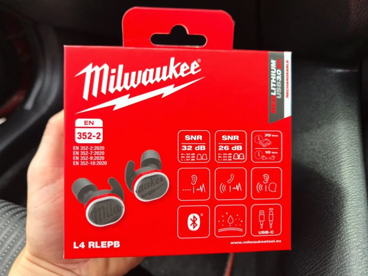 Milwaukee REDLITHIUM, Bluetooth Jobsite Ear Buds - Image 4
