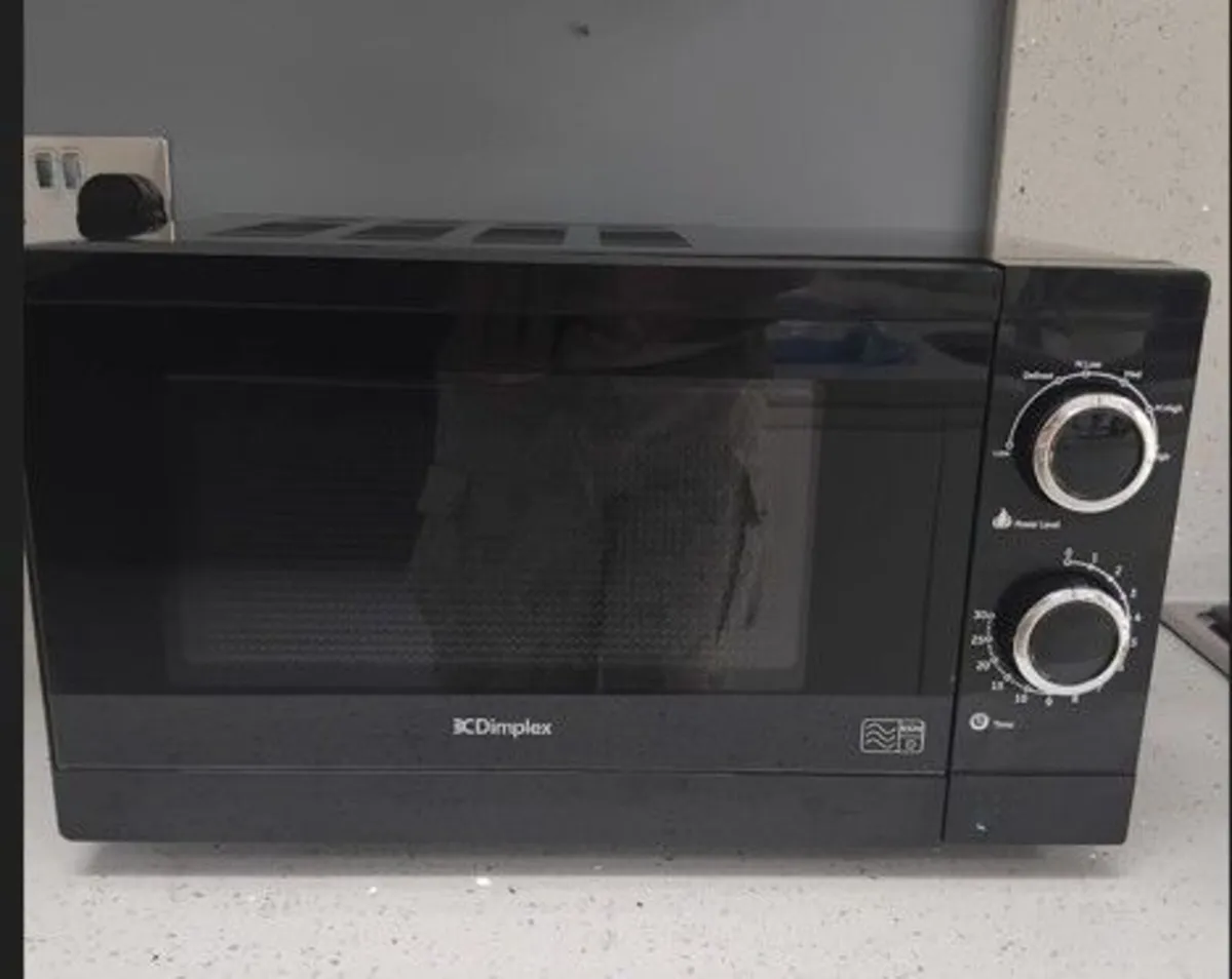 Microwave - flawless condition - Image 1
