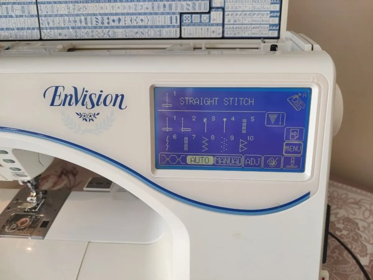 Elna Envision CE20 memory craft sewing machine - Image 1