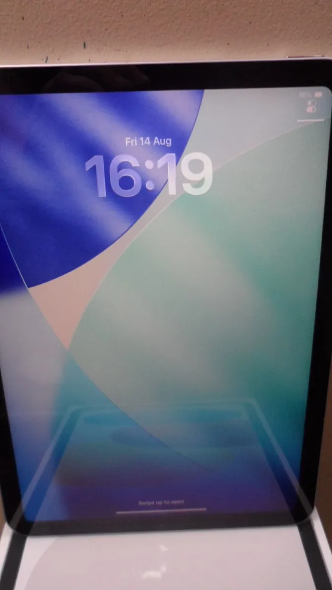 iPad A16 - 128gb - Wi-fi - Image 2