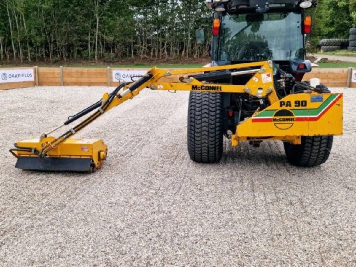 MCCONNEL PA90 HEDGECUTTER - Image 2