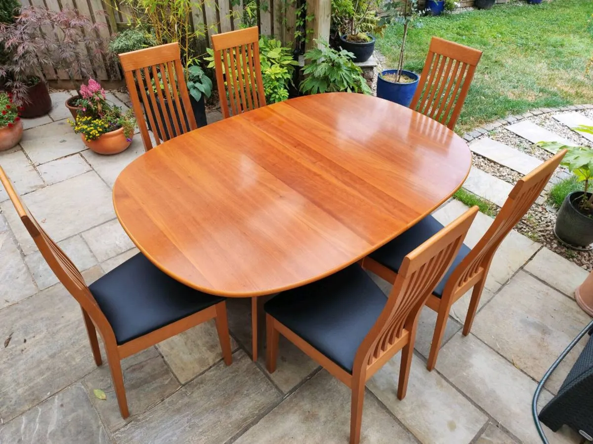 Extendable kitchen dining table - Image 3