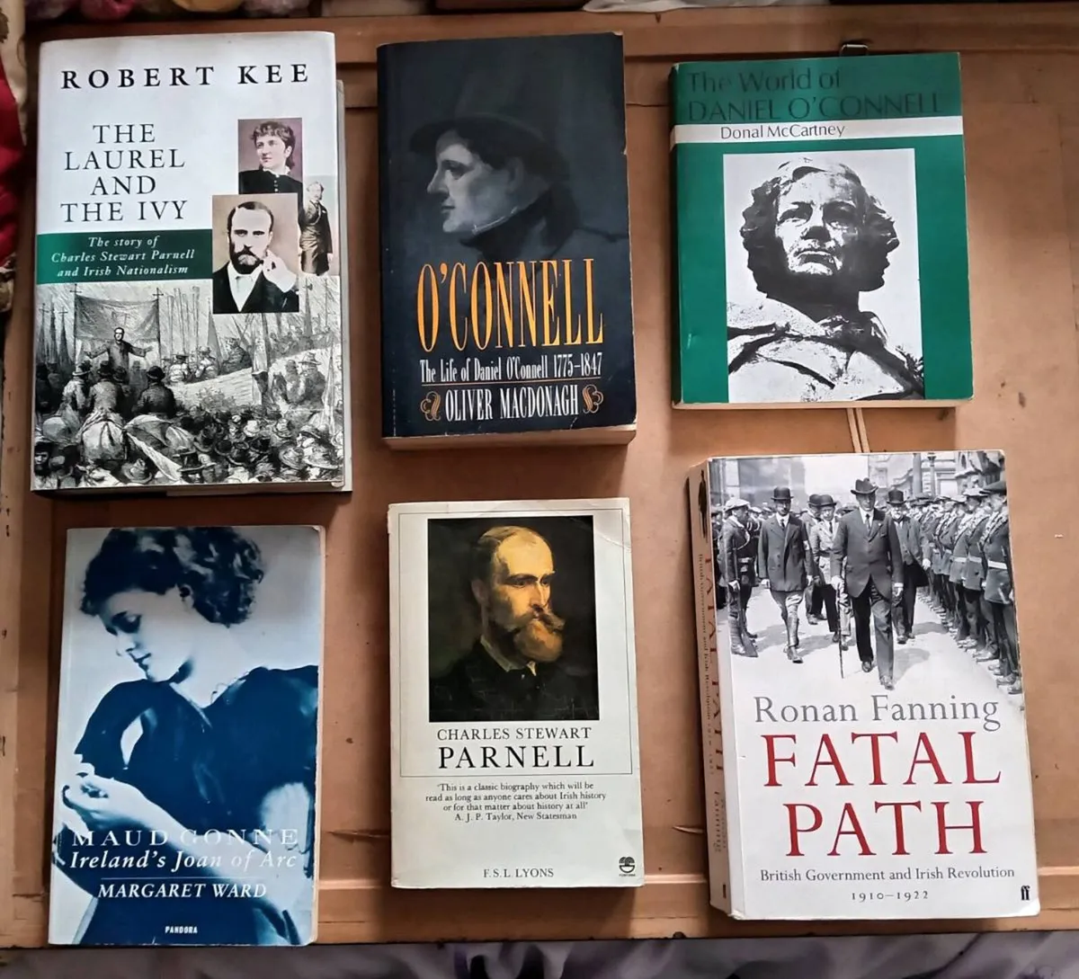 Irish History Books Any 3 For €25 (5 photos) - Image 3