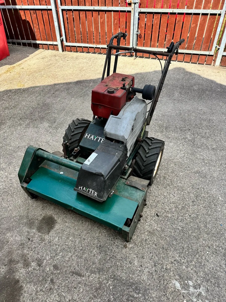 Hayter condor cylinder mower 30 “ - Image 3