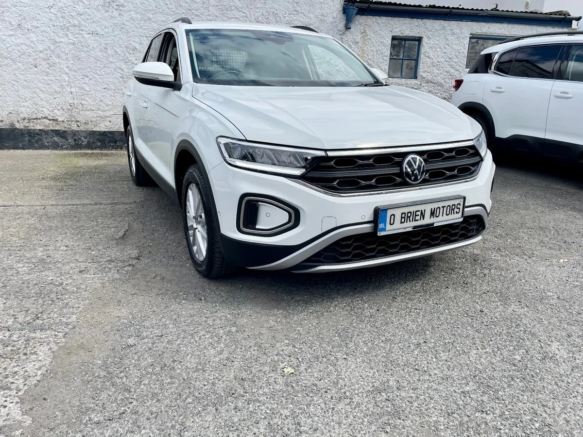Volkswagen T-Roc Life 2.0TDI 2 Seat Van,2024 - Image 1