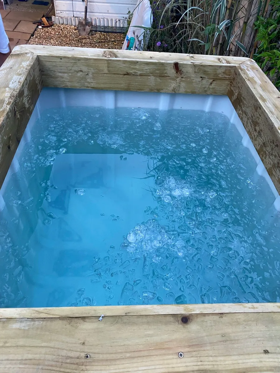 Large Ice Bath (1000L) - Image 1