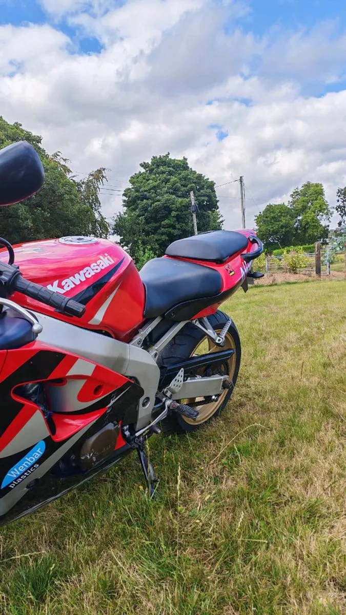 Kawasaki Ninja ZX6R - Image 4
