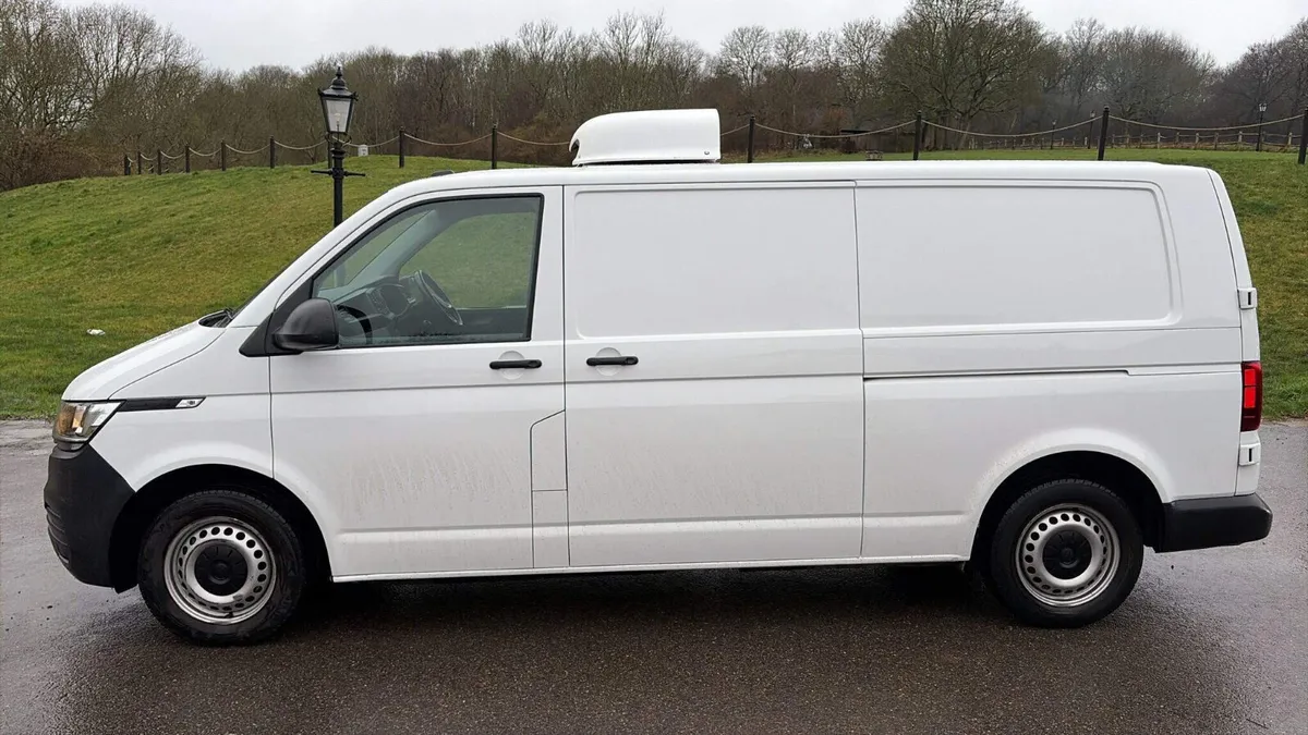 2024 Volkswagen Transporter Refrigerated Van - Image 1