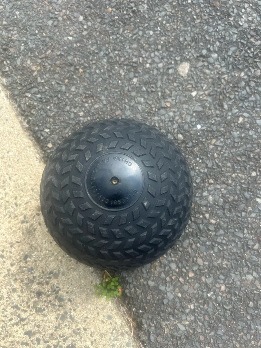 10KG Slam Ball - Image 3