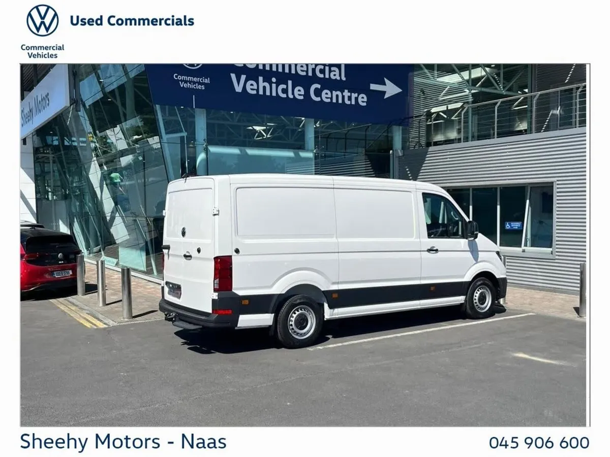 Volkswagen Crafter TRENDLINE T30 MWB 140HP MANUAL - Image 3