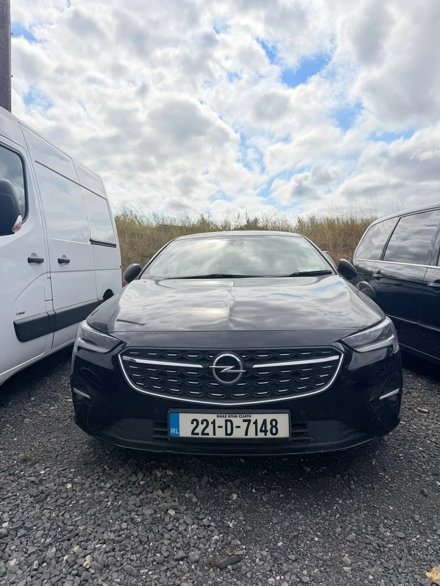 OPEL INSIGNIA 2022 - Image 1