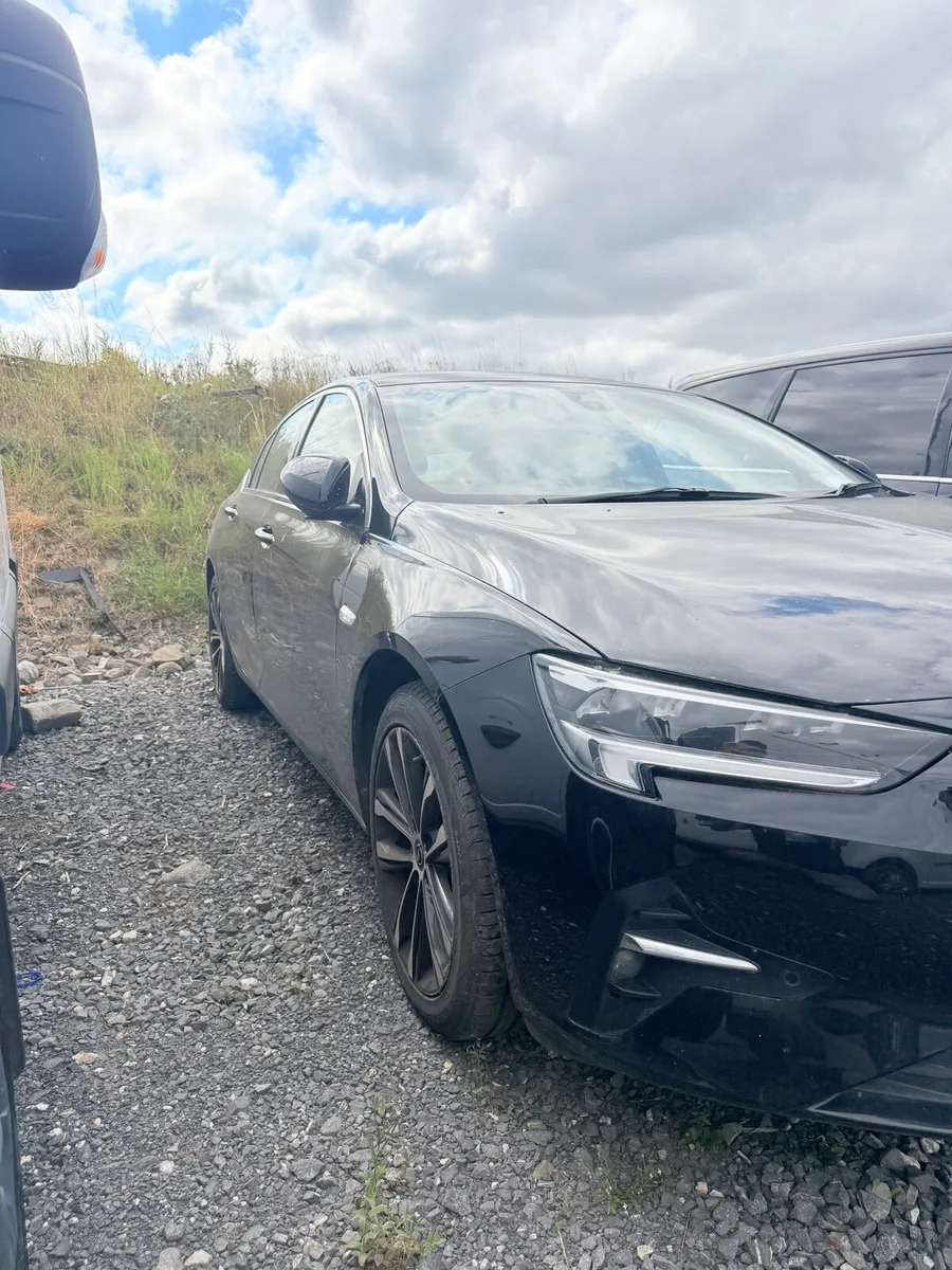 OPEL INSIGNIA 2022 - Image 4