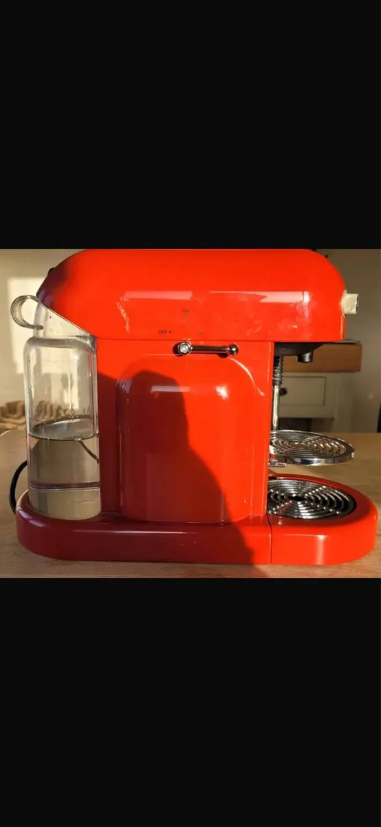 Nespresso coffee machine - Image 2