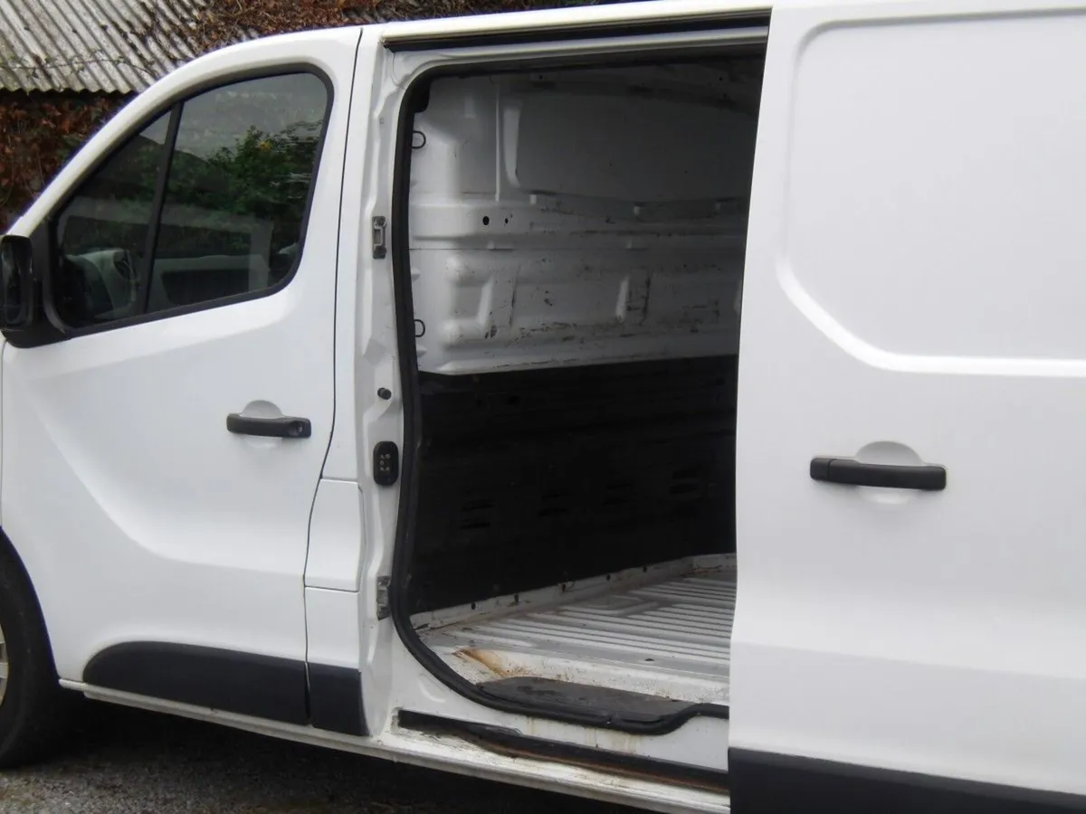 Renault Trafic TRAFIC SL27 DCI 90 BUSINESS 3D - Image 4