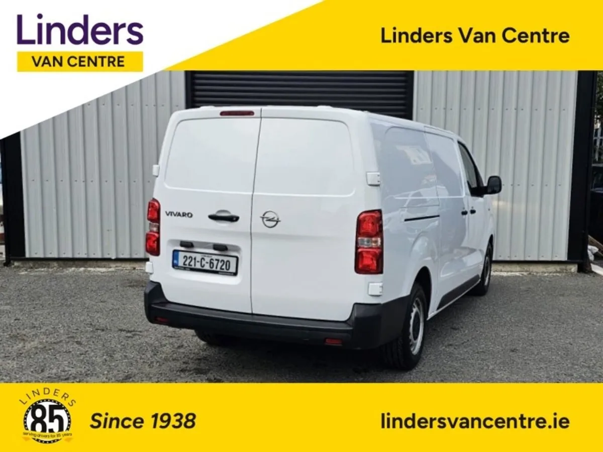 Opel Vivaro LWB - VERY CLEAN - Image 4